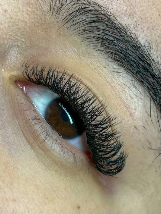 Extensiones de pestañas Brasileras