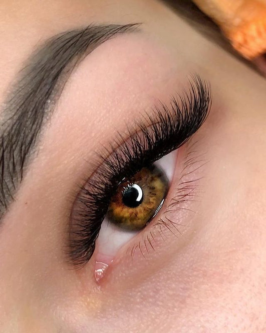 Extensiones de pestaña efecto Foxy Eyes